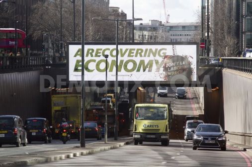 conservative-poster-warns-labour-will-wreck-economic-recovery
